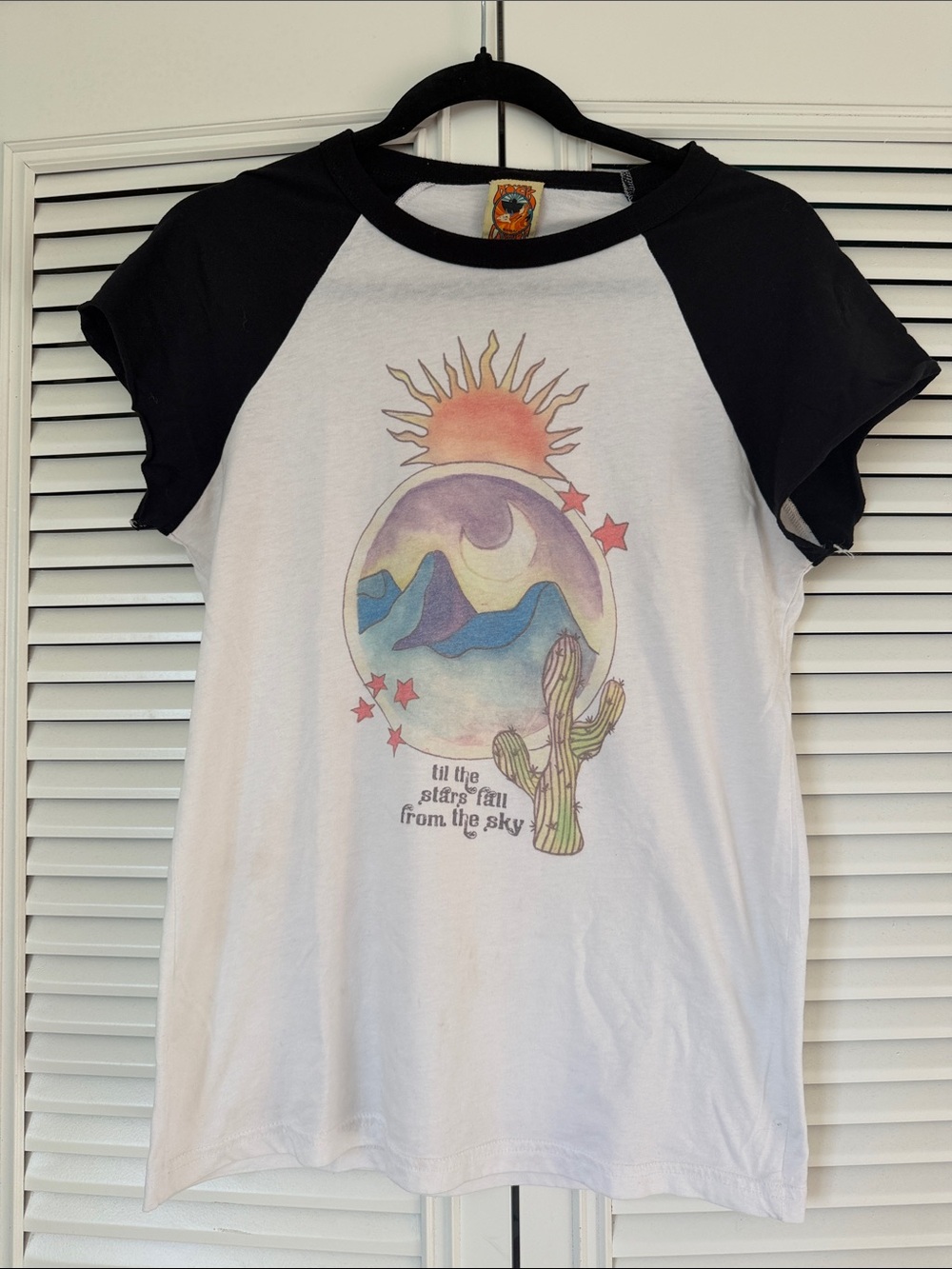 Black & White Raglan Tee with Desert Sunrise Graphic